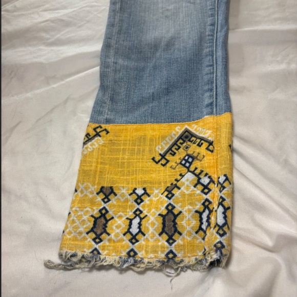 Pilcro And The Letterpress Hyphen 25 Jeans Distress Ankle Appliqué Yellow Print - Picture 3 of 16